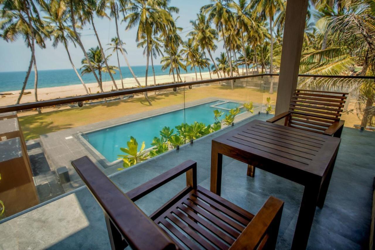 Soluna Beach Resort Marawila Buitenkant foto