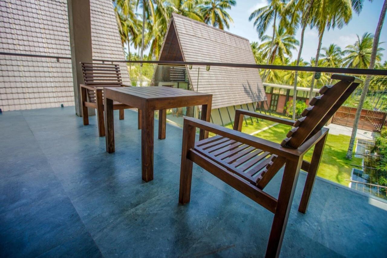 Soluna Beach Resort Marawila Buitenkant foto