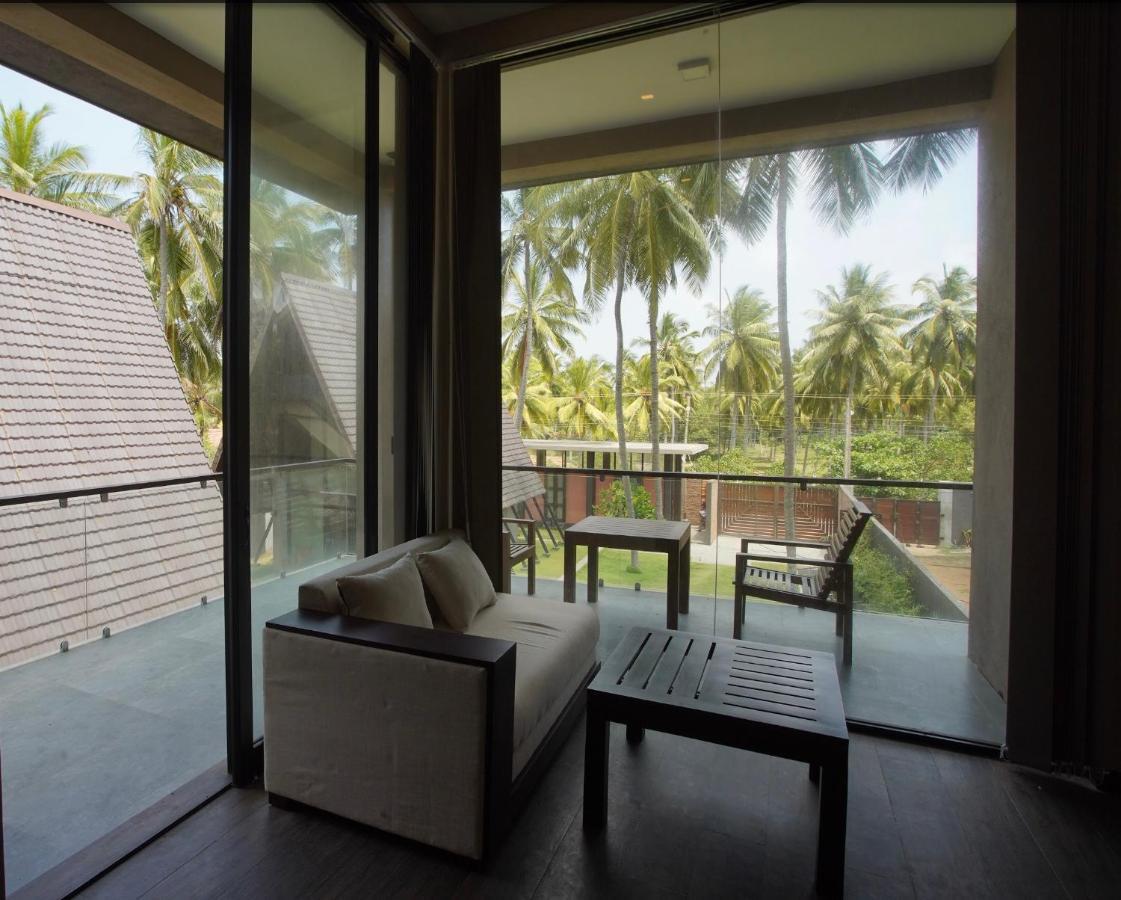 Soluna Beach Resort Marawila Buitenkant foto