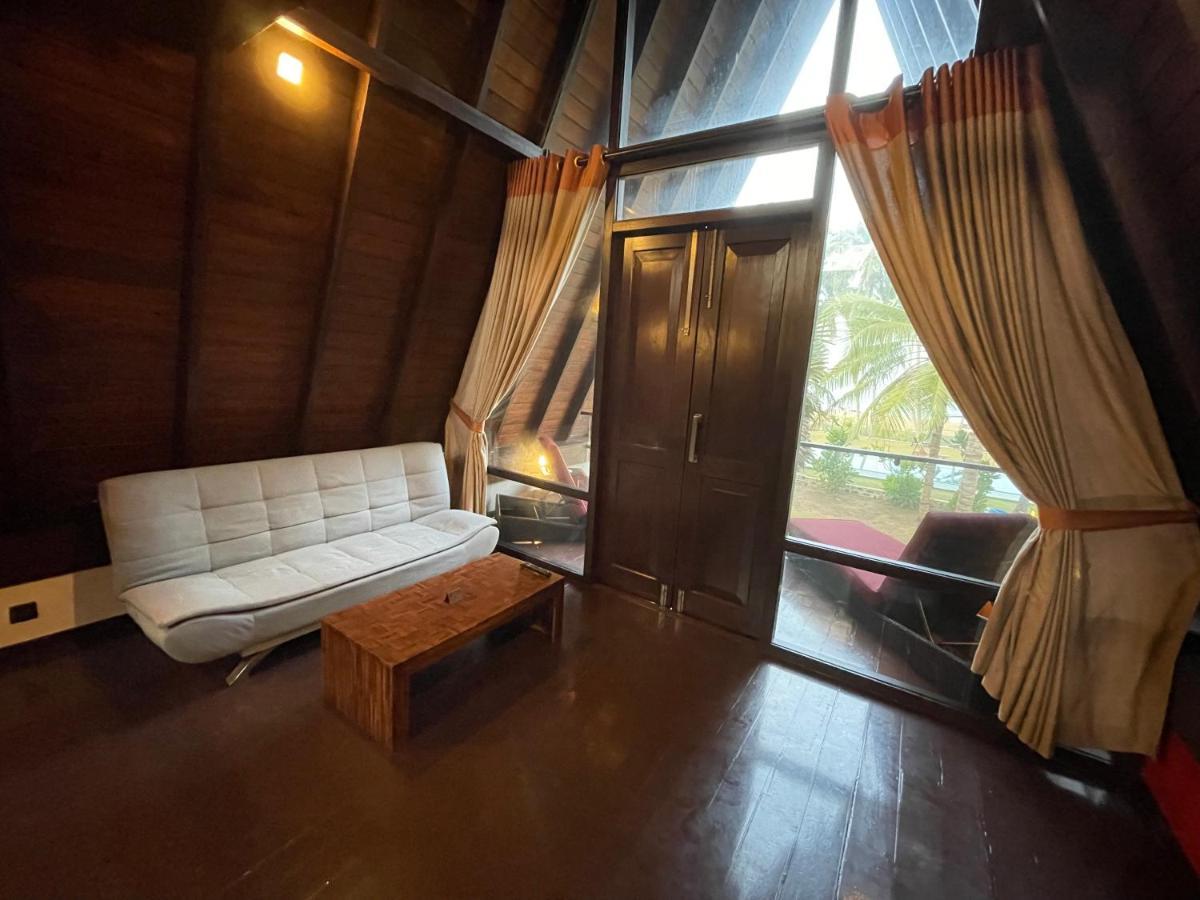 Soluna Beach Resort Marawila Buitenkant foto